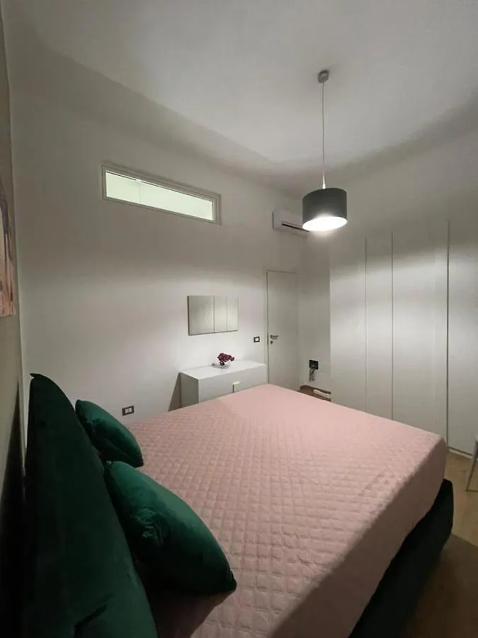 Casa Vacanze Al Trenta3 Marsala Apartment